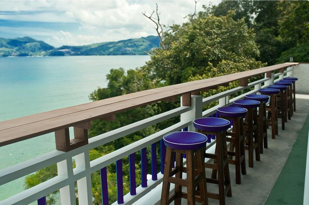 At Zea Hotel Patong Buitenkant foto