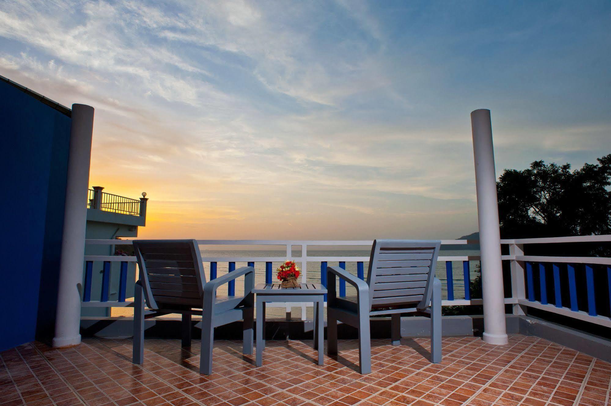 At Zea Hotel Patong Buitenkant foto