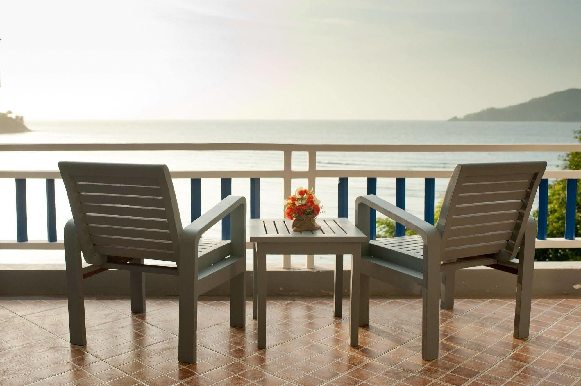 At Zea Hotel Patong Buitenkant foto